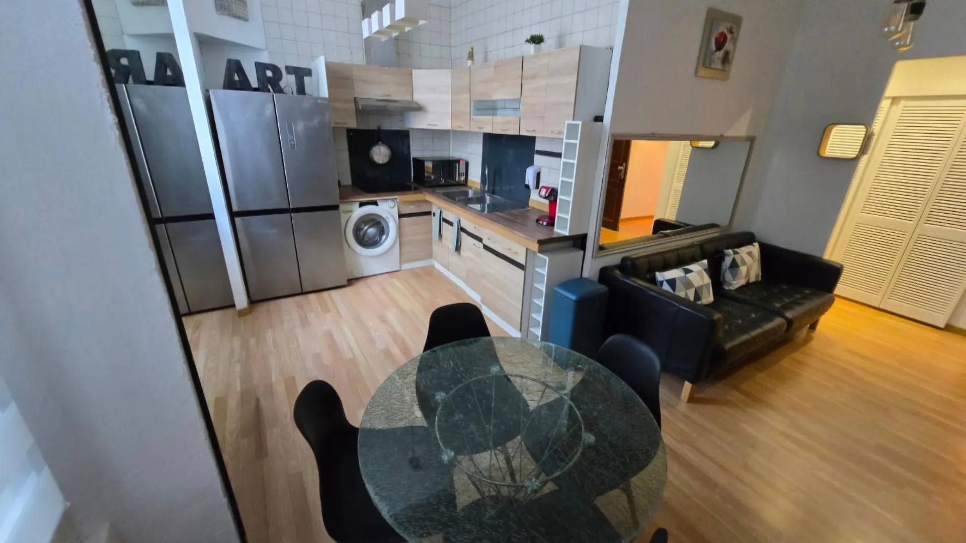 Centre Carre D'Or Apartment Cannes