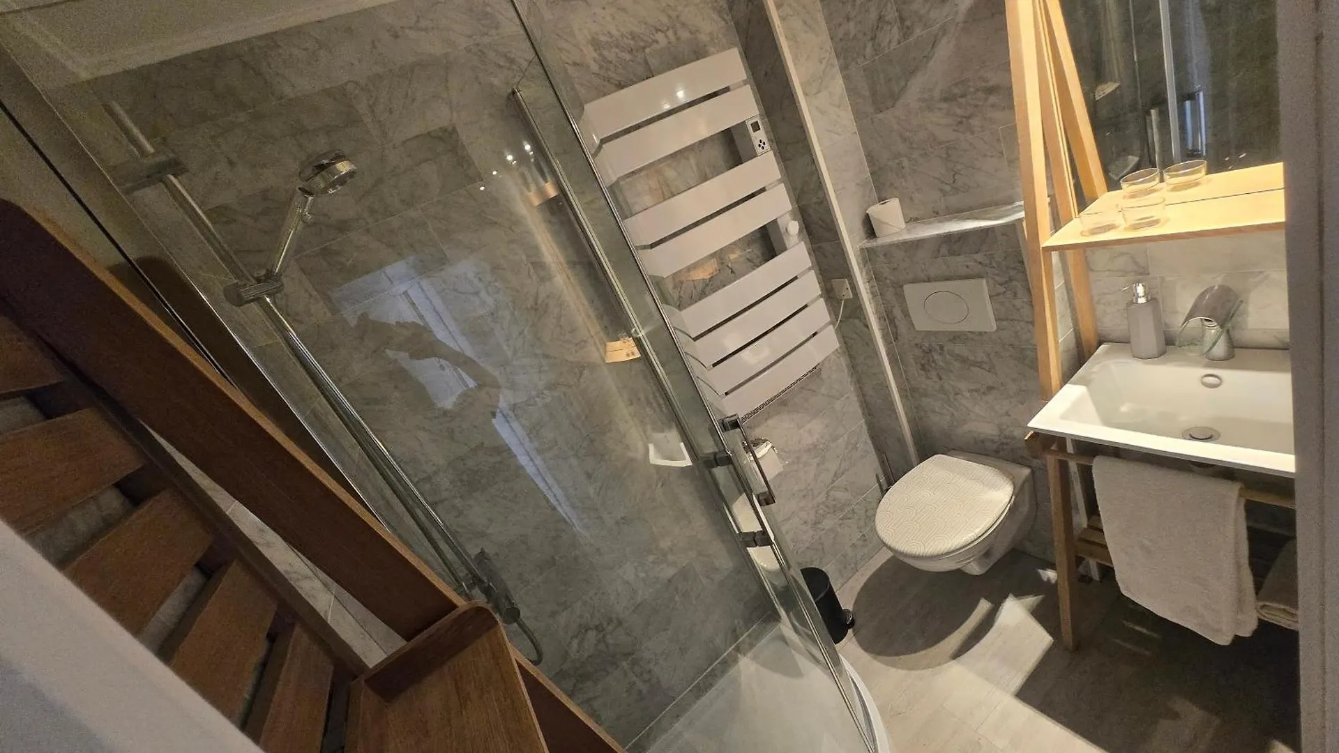 Apartment Centre Carre D'Or 3 Chambres Cannes France